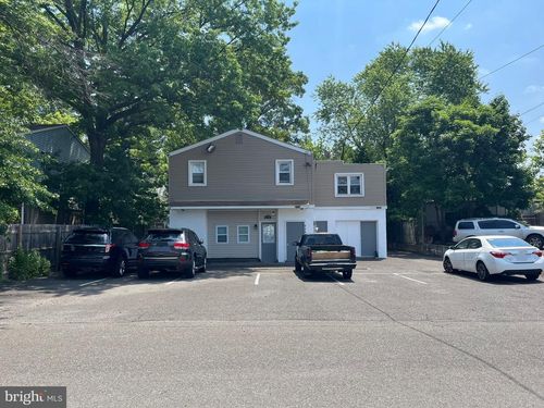 329 Birch Ave, HORSHAM, PA, 19044-2657 | Card Image