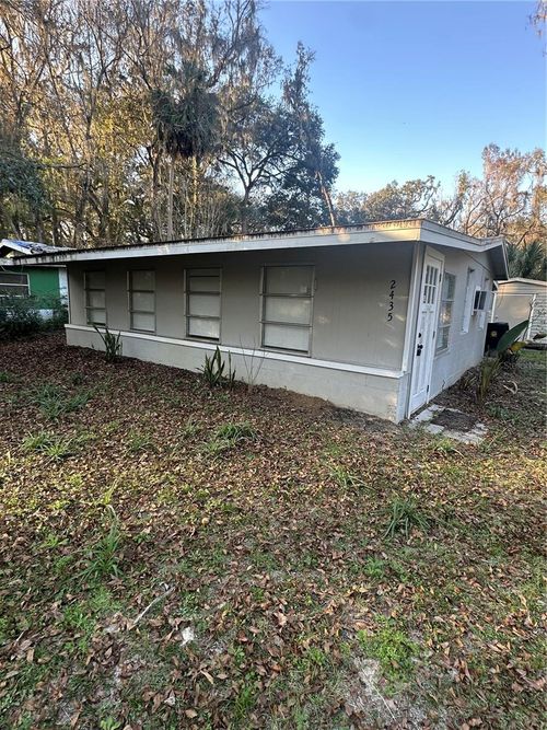 2435 N Junglecamp Rd, Inverness, FL, 34453-1111 | Card Image