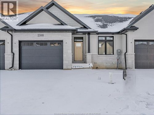 2599 Barkley Ave, Windsor, ON, N8P0G3 | Card Image
