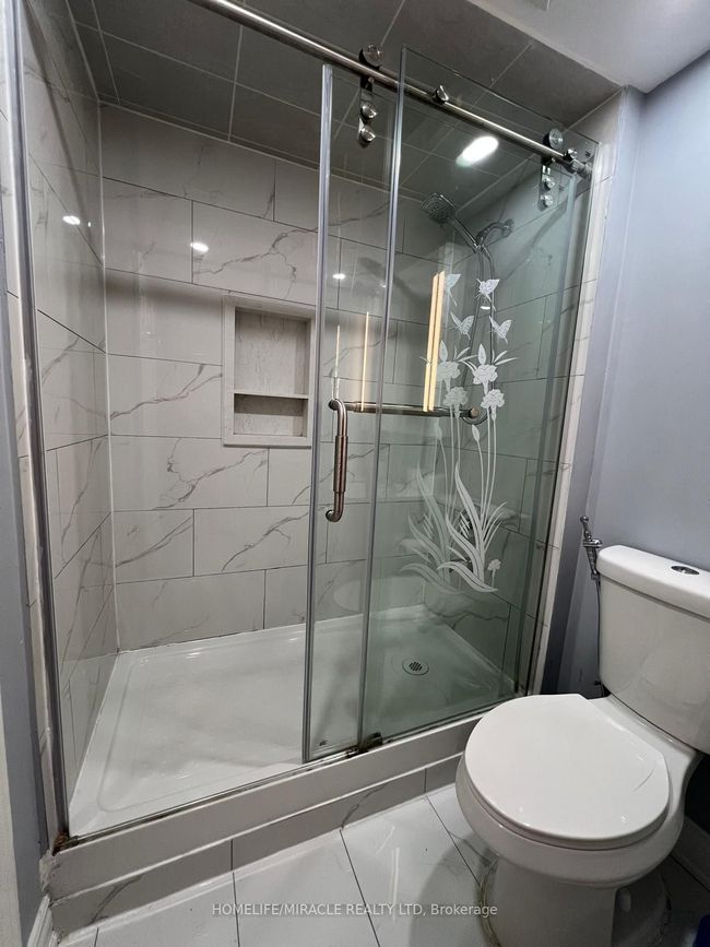 201 - 7428 Markham Rd, Condo with 2 bedrooms, 2 bathrooms and 1 parking in Markham ON | Image 13