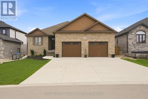 79 Reagan Street, Perth East (Milverton), ON, N0K1M0 | Card Image