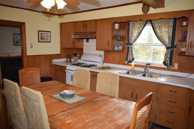 364 Route 3 S, Home with 0 bedrooms, 10 bathrooms and null parking in Twin Mountain NH | Image 40
