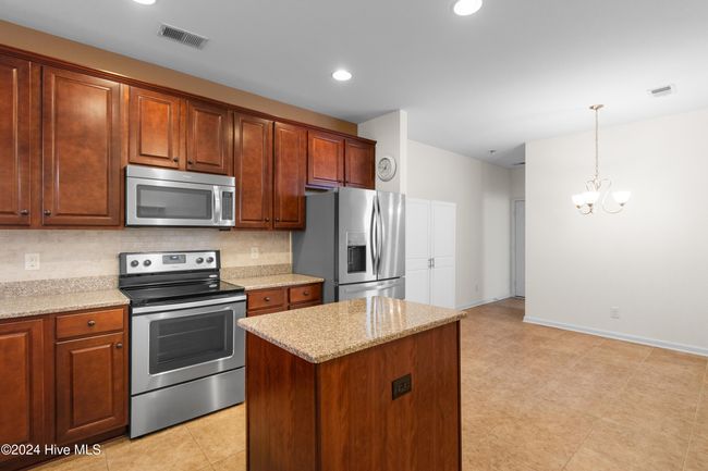 1562 Palmina Loop, Condo with 3 bedrooms, 2 bathrooms and 1 parking in Myrtle Beach SC | Image 10