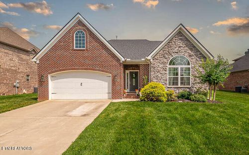 1010 Prince George Parish Dr, Knoxville, TN, 37934-1577 | Card Image