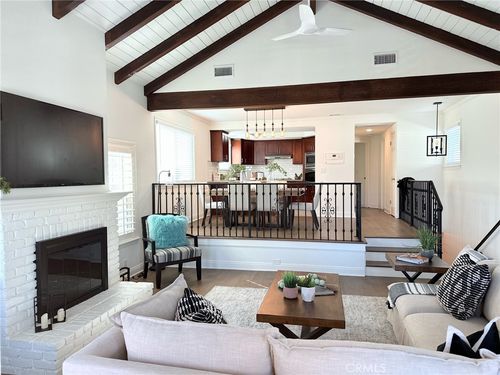 1711 Axenty Way, Redondo Beach, CA, 90278-2811 | Card Image