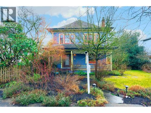 510 3rd Ave, New Westminster, BC, V3L1M7 | Card Image