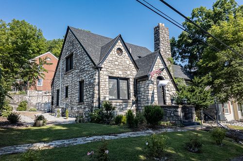 710 Woodland Ave, Frankfort, KY, 40601 | Card Image