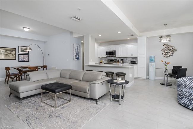 APT-2603 - 380 Stella Maris Dr, Condo with 2 bedrooms, 2 bathrooms and 1 parking in NAPLES FL | Image 19