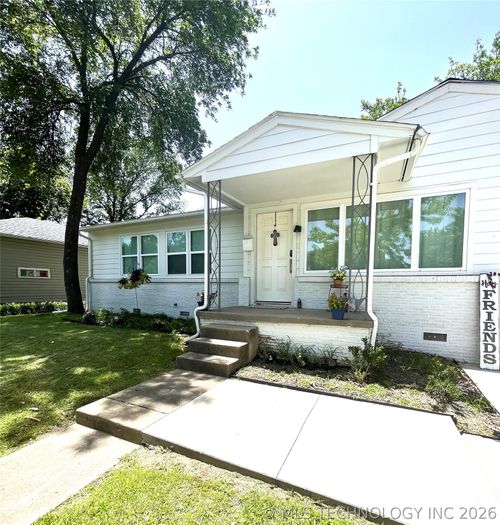2818 Pittsburg Ave, Tulsa, OK, 74114-5941 | Card Image