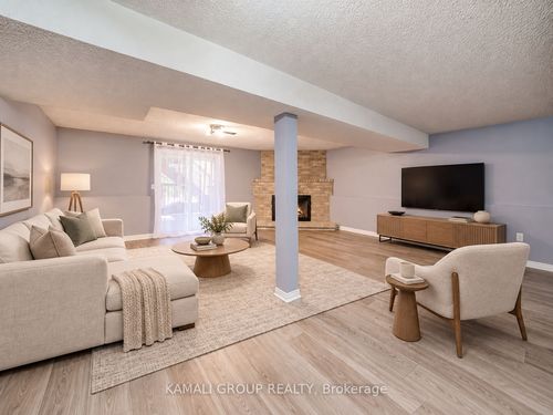 bsmt-15 Ferguson Dr, Barrie, ON, L4N7B4 | Card Image