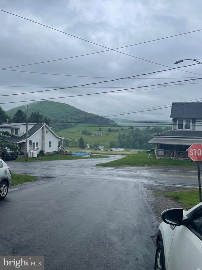 801 Main St, House other with 3 bedrooms, 2 bathrooms and null parking in ZION GROVE PA | Image 11