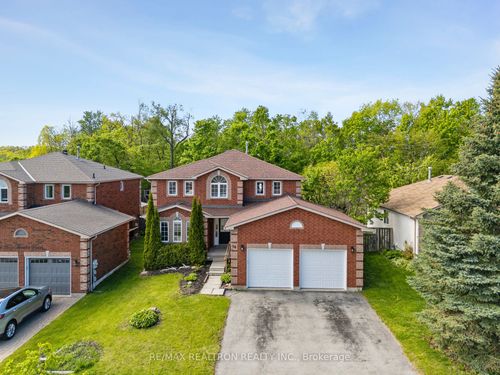 50 Holly Meadow Rd, Barrie, ON, L4N0E3 | Card Image