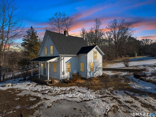 620 Town St, Moodus, CT, 06469-1105 | Card Image