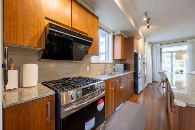 23 - 5773 Irmin Street, Townhouse with 3 bedrooms, 2 bathrooms and 2 parking in Burnaby BC | Image 9