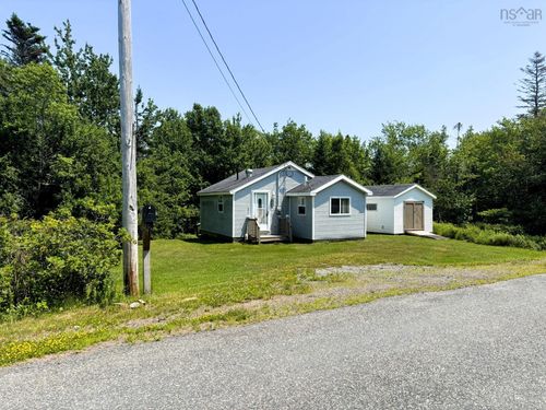 1240 Blue Sac Rd, Lower Five Islands, NS, B0M1N0 | Card Image