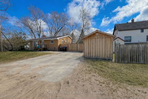 74 Vernon St, Angus, ON, L0M1B0 | Card Image