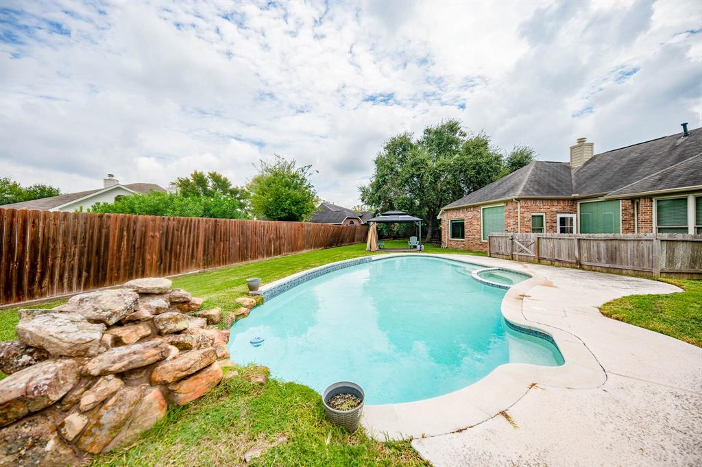 Timber Square Ct, Richmond, TX 77407