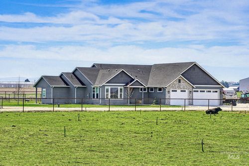 24753 Highway 19, Wilder, ID, 83676-5503 | Card Image