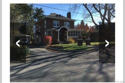 8 Andrews St, Cornwall On Hudson, NY, 12520-1102 | Card Image