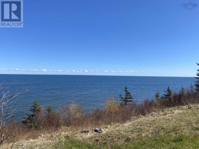 103 Red Cliff Dr, Home with 2 bedrooms, 1 bathrooms and null parking in Seafoam NS | Image 2