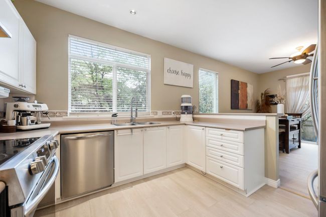 19797 Brighton Place, House other with 4 bedrooms, 3 bathrooms and 4 parking in Pitt Meadows BC | Image 6
