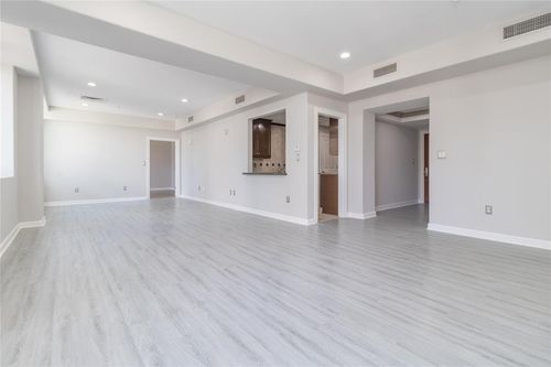 1503-914 Main St, Houston, TX, 77002-6207 | Card Image