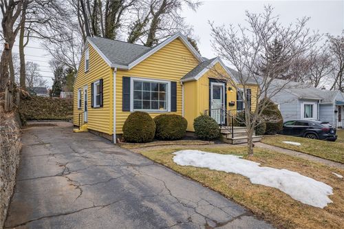 312 Brockley Rd, Irondequoit, NY, 14609-5738 | Card Image
