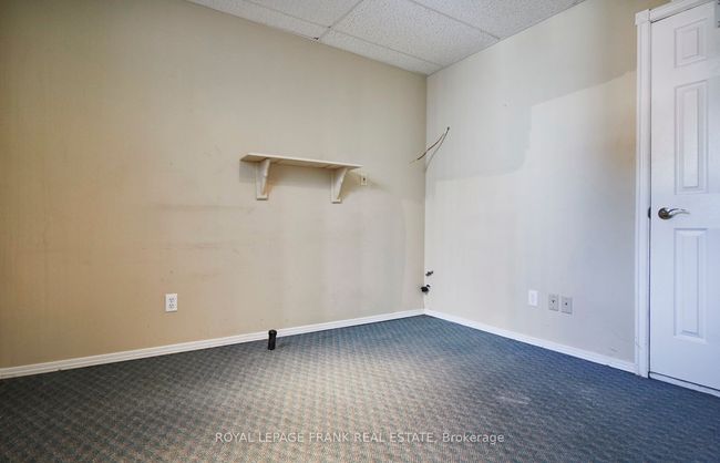 106 Colborne St E, Home with 0 bedrooms, 0 bathrooms and null parking in Whitby ON | Image 16