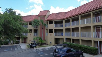 3302 - 6336 Parc Corniche Drive, Condo with 2 bedrooms, 2 bathrooms and null parking in Orlando FL | Image 1