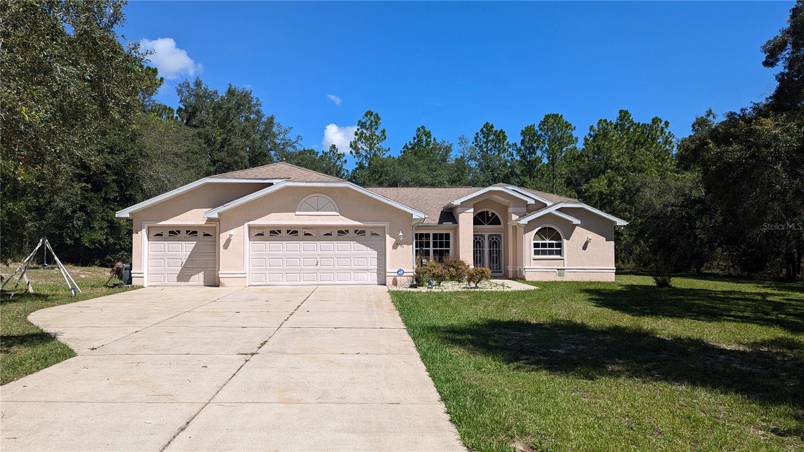 Ficus Dr, Beverly Hills, FL 34465