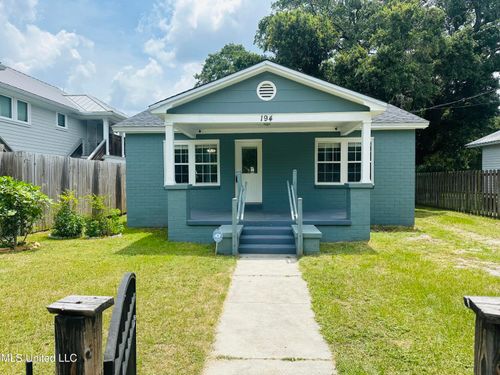 194 Hoxie St, Biloxi, MS, 39530-4533 | Card Image