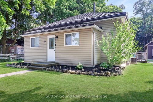 31 Yonge St S, Tara, ON, N0H2N0 | Card Image