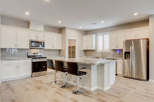 181 Rancho Oro Pl, Henderson, NV, 89015-5831 | Card Image