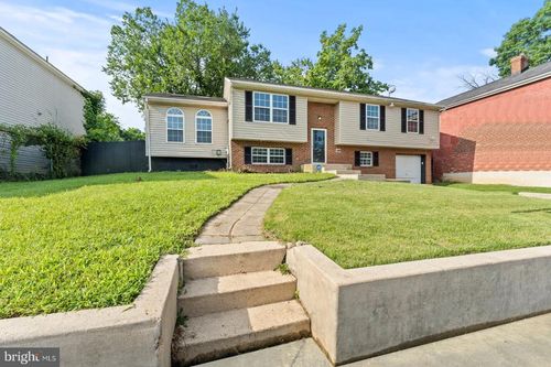 5909 K St, Fairmount Heights, MD, 20743-6529 | Card Image