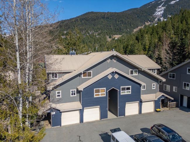 17 - 2211 Marmot Place, Townhouse with 2 bedrooms, 1 bathrooms and 3 parking in Whistler BC | Image 30