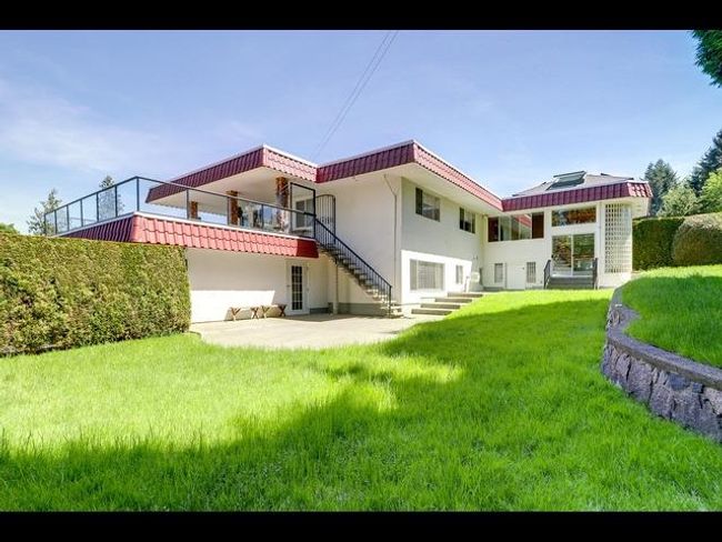 6005 Humphries Pl, House other with 5 bedrooms, 3 bathrooms and 6 parking in Burnaby BC | Image 22