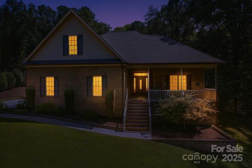 4080 Barbrick St, Sherrills Ford, NC, 28673-7708 | Card Image