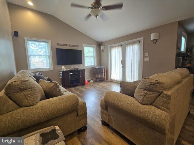 1254 Brian Ln, House other with 4 bedrooms, 2 bathrooms and null parking in Effort PA | Image 9