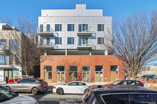 4b-150 Barclay Ave, Flushing, NY, 11355-1036 | Card Image