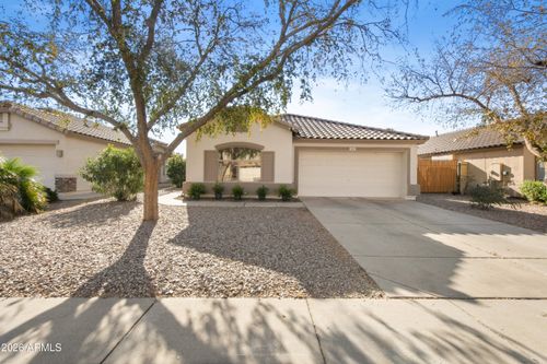 2001 S Bahama Dr, Gilbert, AZ, 85295-5631 | Card Image