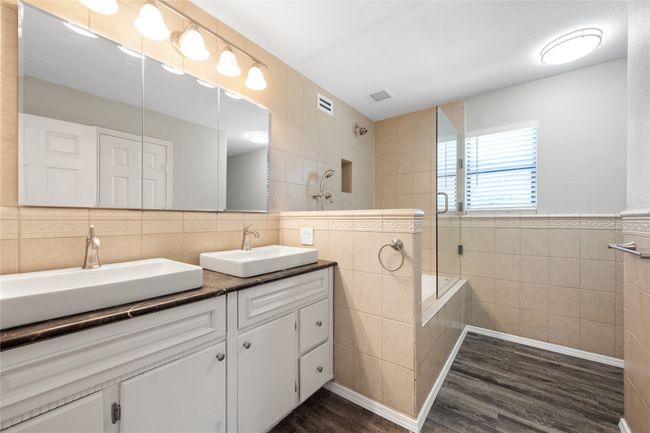 2407 Forestmeadow Dr, House other with 3 bedrooms, 3 bathrooms and null parking in Lewisville TX | Image 10