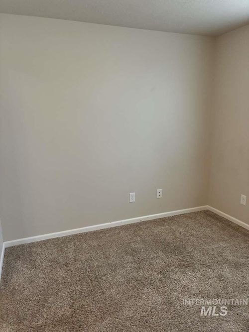 16439 N Driver St, Nampa, ID, 83687-5071 | Card Image