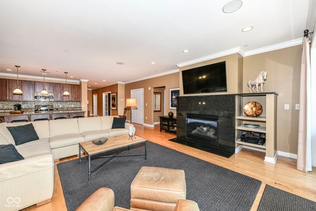 UNIT-303 - 333 Massachusetts Ave, Condo with 3 bedrooms, 2 bathrooms and null parking in Indianapolis IN | Image 13