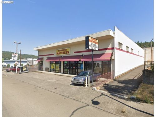 635-629 Se Stephens St, Roseburg, OR, 97470-3111 | Card Image