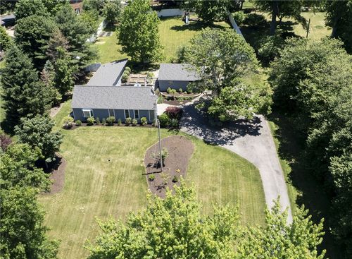 10246 Twin Hill Rd, Wexford, PA, 15090-9548 | Card Image