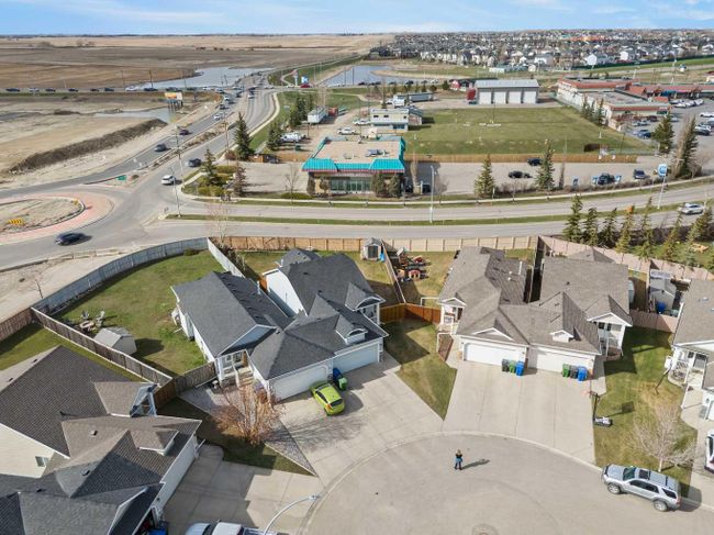 126 Westcreek Bay, Home with 4 bedrooms, 3 bathrooms and 4 parking in Chestermere AB | Image 36