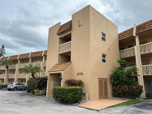 301-6770 Royal Palm Boulevard, Margate, FL, 33063 | Card Image