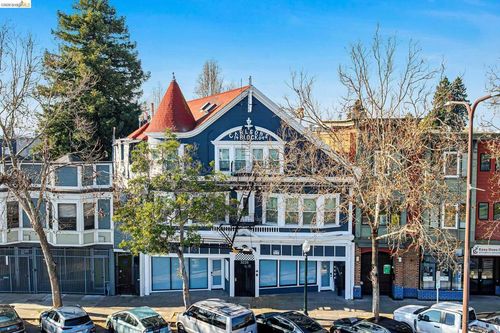 3228 Adeline St, Berkeley, CA, 94703-2441 | Card Image