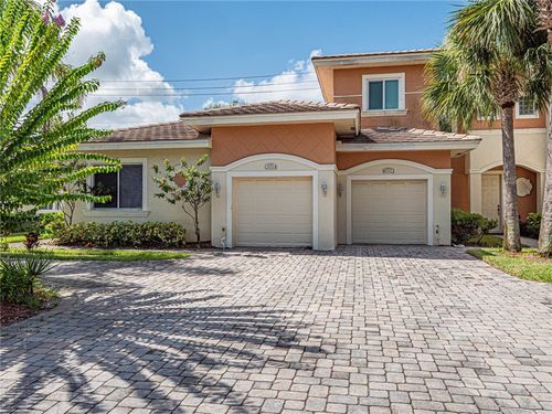 2529-2529 Langrove Ln, Vero Beach, FL, 32962-4214 | Card Image