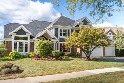 2116 Birchwood Ln, Buffalo Grove, IL, 60089-6683 | Card Image